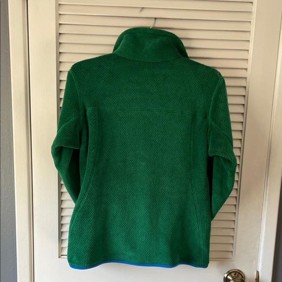 Patagonia Synchilla Green Fleece Jacket with Blue Accents and snap-T - Picture 5 of 5